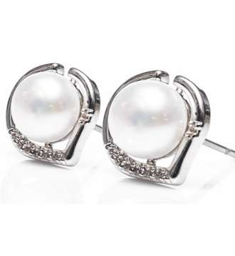 Newgrange Living Silver Mother of Pearl Earrings